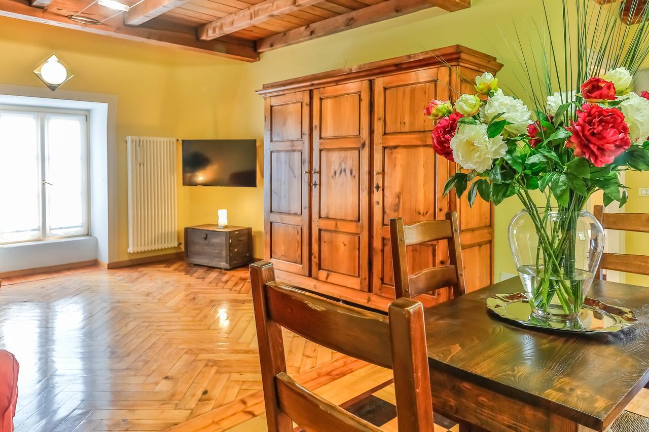 La Villa Di Elena Вербания Екстериор снимка