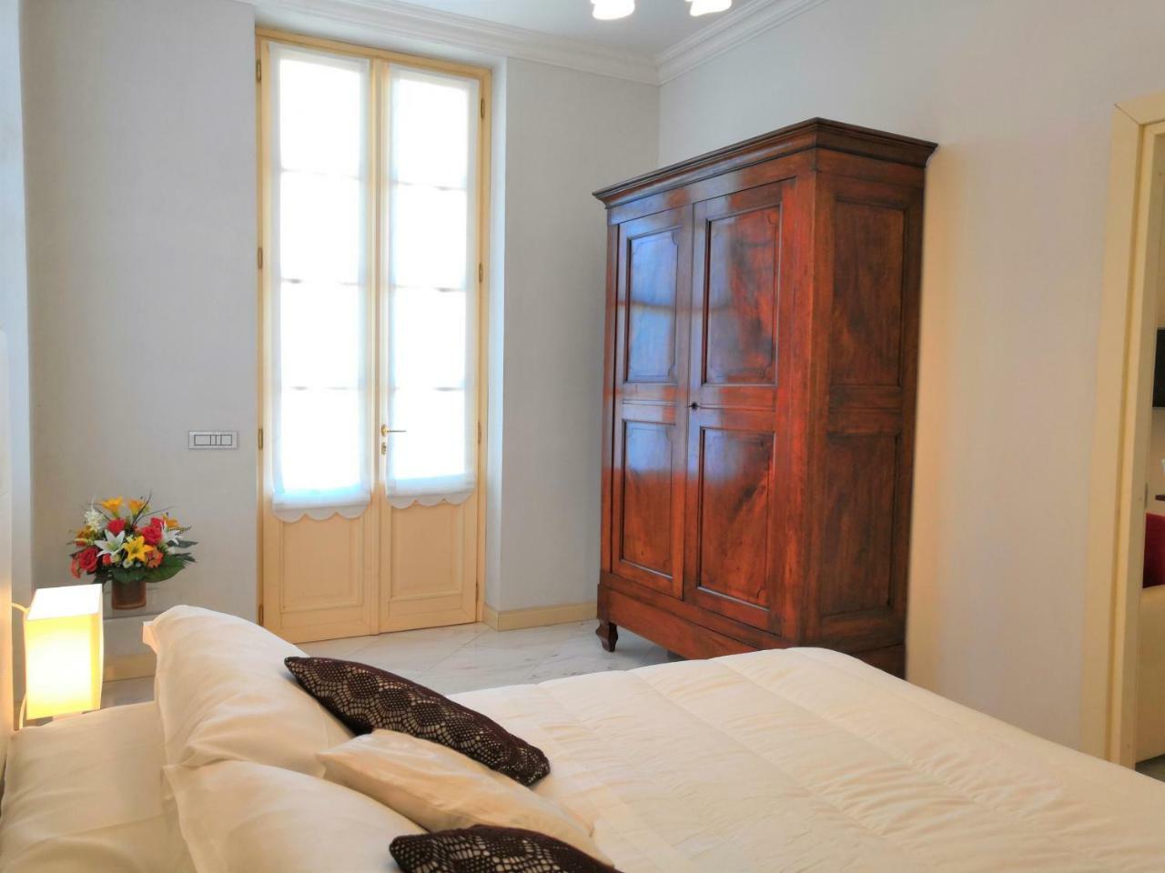La Villa Di Elena Вербания Екстериор снимка